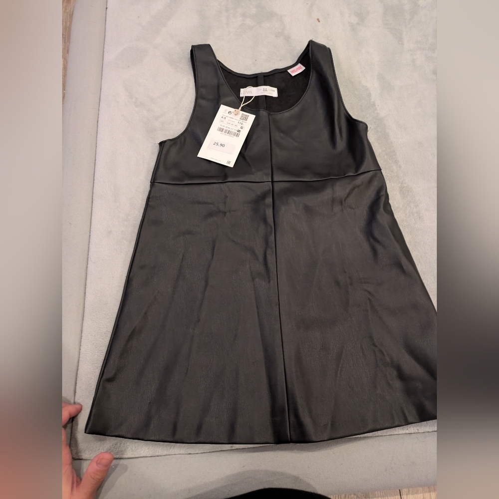 Zara Black Sleeveless Kids Dress